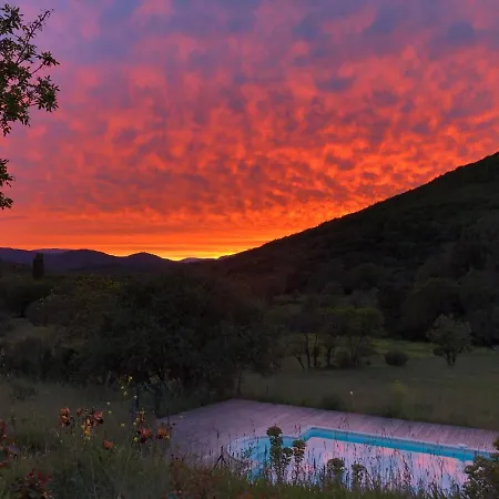 Bed & Breakfast Domaine De Montbarri La Tour-sur-Orb