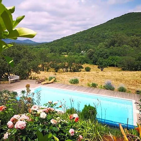 Bed & Breakfast Domaine De Montbarri La Tour-sur-Orb