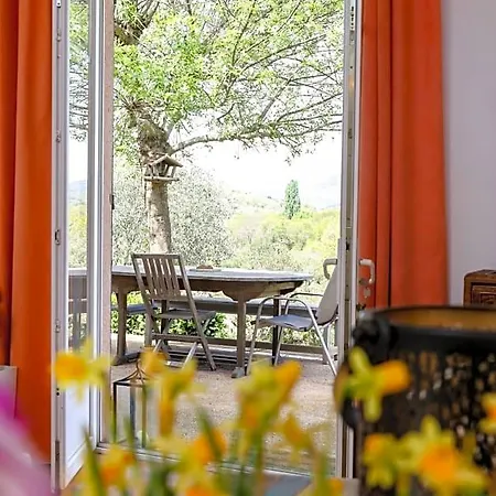 Domaine De Montbarri 3* La Tour-sur-Orb