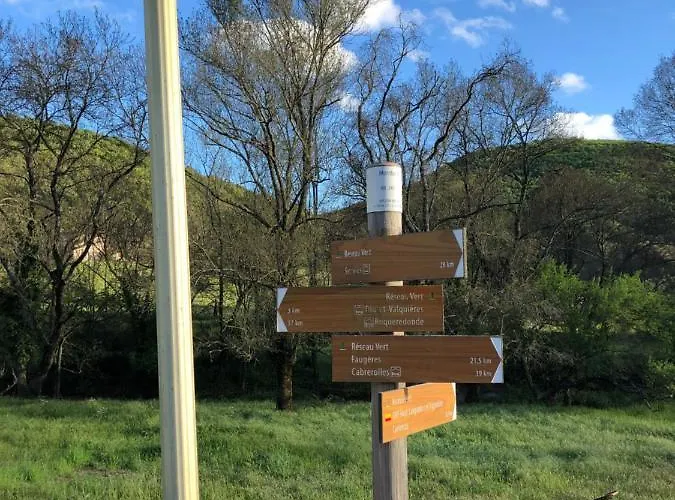 Domaine De Montbarri La Tour-sur-Orb
